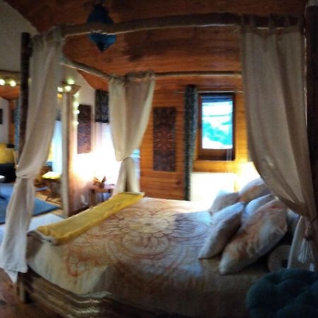 Au Fil De L Ance Bed & Breakfast Beauzac Ngoại thất bức ảnh